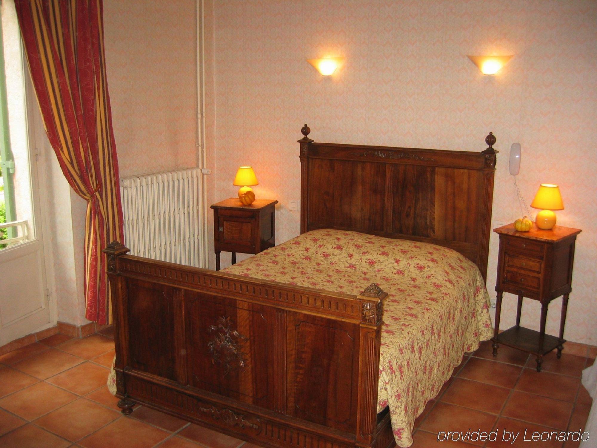 Au Saint Roch - Hotel Et Jardin Avignon Kültér fotó
