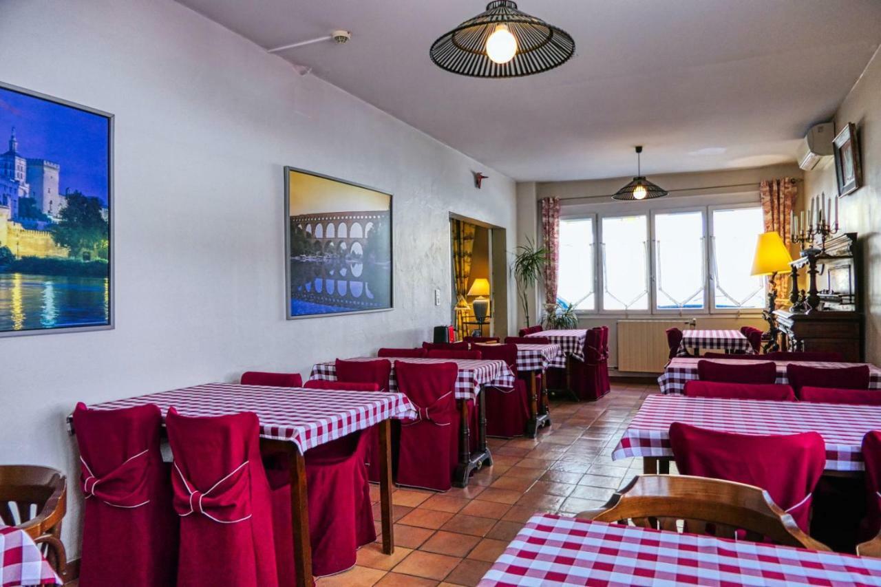 Au Saint Roch - Hotel Et Jardin Avignon Kültér fotó